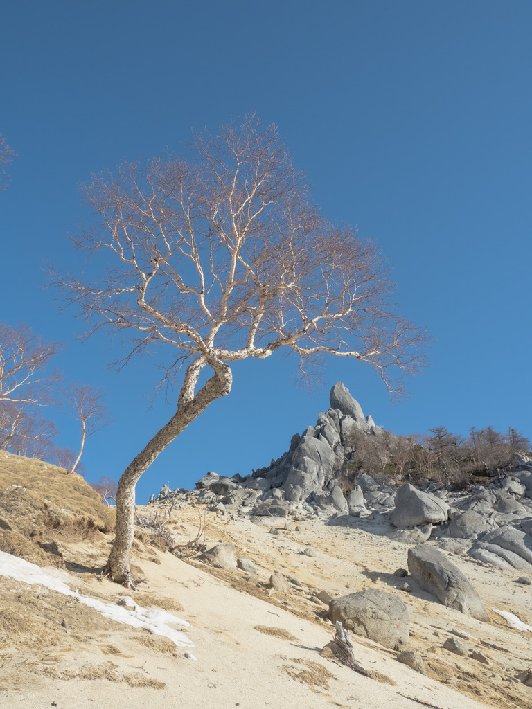 地蔵岳のオベリスク